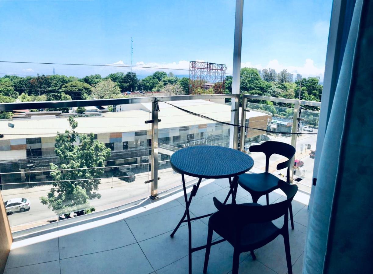 Condo At Primavera City Next To Sm Mall Cagayan de Oro Exterior photo